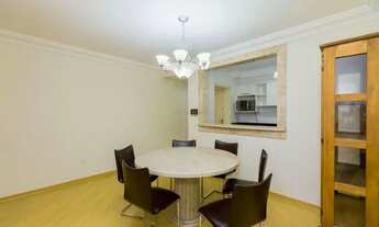 Imagem 5: APARTAMENTO ENSOLARADO, BEM VENTILADO, MOBILIADO E A LOCALIZAÇÃO É MARAVILHOSA. SALA