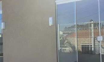 Imagem: Casa e salão, com 2 quartos em Campo Pequeno