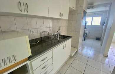 Imagem 5: Apartamento com 3 dormitórios para alugar, 79 m² por R$ 1.800,00/mês - Jardim Botânico - P