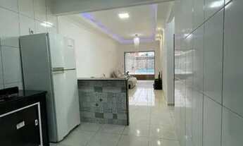 Imagem 4: Alto Padrão para Venda em Cabo Frio, Verão Vermelho, 2 dormitórios, 1 suíte