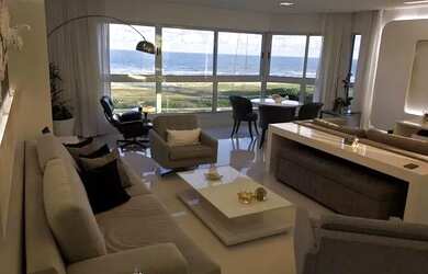 Imagem: Mansão Gileno Lima / Bairro Atalaia - Aracaju