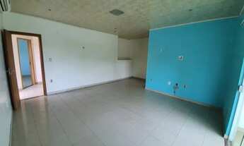 Imagem 4: Casa no conj. Satélite frente Mário covas 4 quartos R$ 2,500