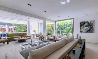 Imagem 6: CASA no BROOKLIN com 700 m² sendo: 5 dormitórios (5 suítes) e 4 vagas de garagem