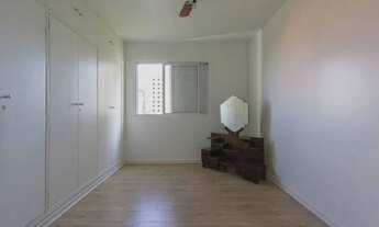 Imagem 2: Apartamento para venda tem 75 metros quadrados com 2 quartos em Itaim Bibi - São Paulo - S