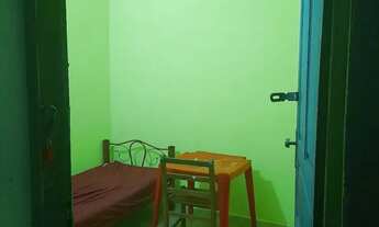 Imagem 2: Alugo quarto para solteiros