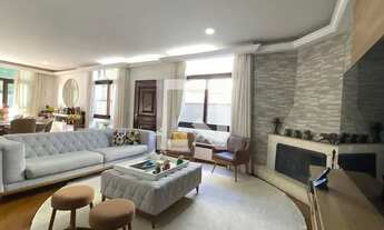 Imagem 2: Casa de Condomínio à Venda - Alphaville, 3 Quartos, 256 m2