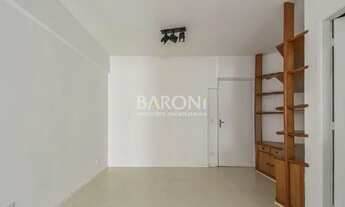 Imagem 2: Apartamento à venda em Moema, 35 m², 1 suíte, sala com terraço, 1 vaga, condomínio com laz