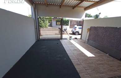 Imagem 2: LONDRINA - Casa Padrão - Jardim Pequena Londres