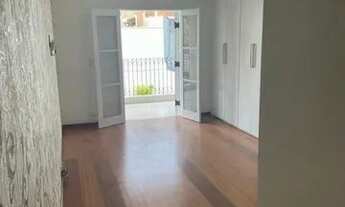 Imagem 3: Casa no Residencial 5 com 05 quartos sendo 3 suítes, área gourmet, piscina e ar condiciona