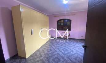 Imagem 2: Sobrado para aluguel possui 167 metros quadrados com 4 quartos em Vila Endres - Guarulhos