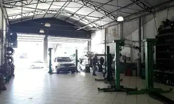 Imagem 3: Depósito/Pavilhão em Jardim Botânico