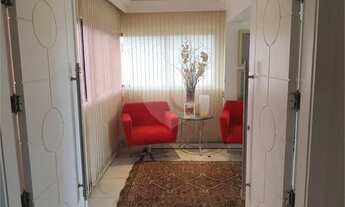 Imagem 4: Apartamento de três suítes em condomínio fechado na Aldeota