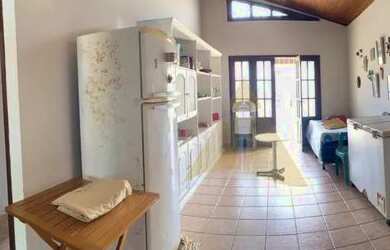 Imagem 2: Casa com 03 quartos, churrasqueira e piscina na Praia do Atalaia em Salinas do Pará