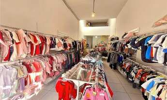 Imagem: Loja com 1 Dormitorio(s) localizado(a) no