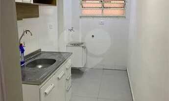 Imagem 3: São Paulo - Apartamento Padrão - PINHEIROS