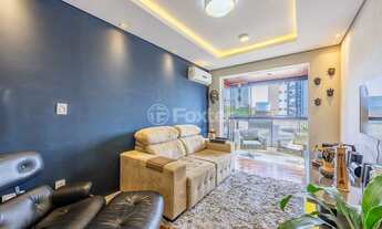 Imagem 4: Cobertura para venda possui 111 metros quadrados com 2 quartos em Passo da Areia - Porto A