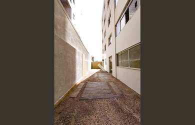 Imagem 4: Apartamento para Aluguel - Gutierrez, 3 Quartos, 219 m2