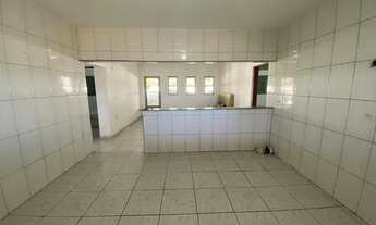 Imagem 3: ** VENDO-ALUGO *** CASA NO CONDOMÍNIO TERRAS DE SÃO FRANCISCO. Área Construída Acabada: 3