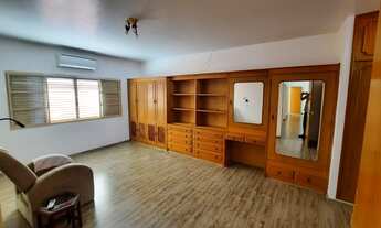 Imagem 5: Casa para aluguel com 400 metros quadrados com 5 quartos em Jardim Macarengo - São Carlos