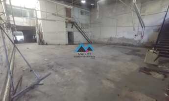 Imagem 4: Galpão de 274 m², com vaga de garagem, para locação no Santo Cristo