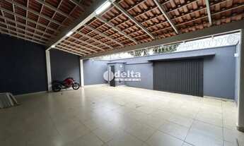 Imagem 3: Casa disponível para locação e venda no bairro Vigilato Pereira em Uberlândia-MG