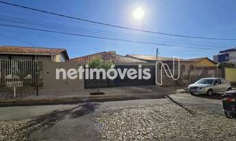 Imagem 2: Casa Bairro Santa Inês 4 qts 3 salas 4 garagens piscina !! Impecável !!