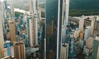 Imagem 5: Apartamento vista mar com 4 suítes e 3 vagas de garagem em Balneário Camboriú