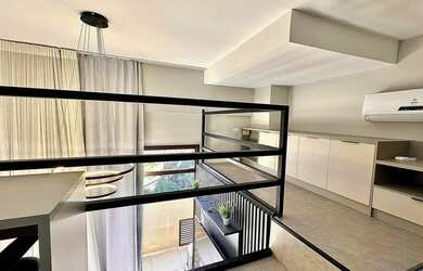 Imagem 2: Lindo apartamento duplex mobiliado e decorado com vaga fixa e coberta no Eco Smart