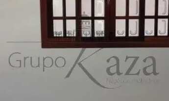 Imagem 5: Oportunidade - Casa Sobrado - Terras de São João - 3 Dormitórios - 293m²