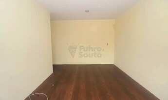 Imagem 6: Apartamento Amplo para Locação na Dom Pedro II - Próximo à UCPel e Excelente Iluminação