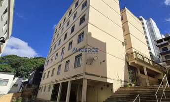 Imagem 3: Apartamento térreo com 03 quartos no Centro