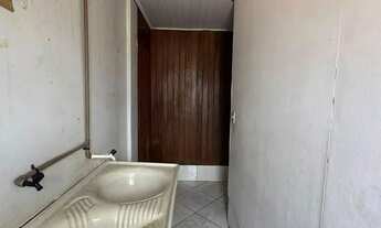 Imagem 2: Apartamento no 4 andar escada na cidade velha na Tamandaré de 3/4 perto do portal da Amazô