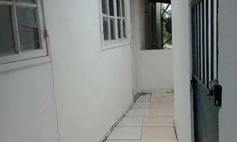 Imagem 3: Arsenal Imóveis Aluga- Casa com 1 quarto no bairro Trindade-Rua Padaria Ideal