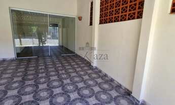 Imagem 2: Oportunidade - Casa - Bosque dos Eucaliptos - 3 Dormitórios - 90m²