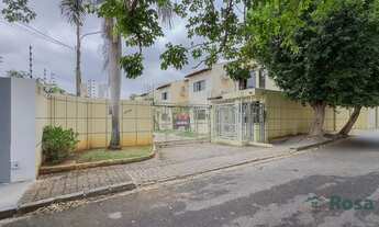 Imagem 3: Sobrado à Venda com 3 Suítes e Piscina Privativa no Condomínio Goiabeiras, próximo ao Colé