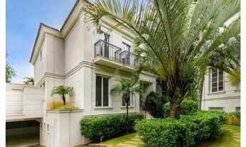 Imagem: Casa de condomínio em Rua Miranda Guerra