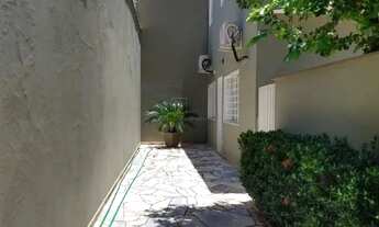 Imagem 6: Casa para venda em Ribeirânia de 300.00m² com 5 Quartos, 3 Suites e 4 Garagens