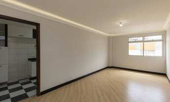 Imagem 3: Apartamento no Bacacheri, Av. Erasto Gaertner, em frente ao Batalhão do Exército