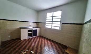 Imagem 5: OPORTUNIDADE RARA EM REALENGO - JUNTO À RUA LIMITES CASA 2 QUARTOS