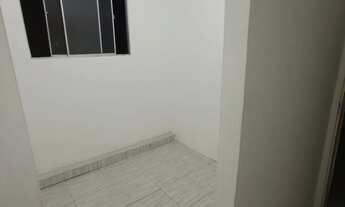 Imagem 6: ALUGO APARTAMENTO SEGUNDO ANDAR EM PITUAÇU