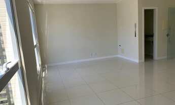 Imagem 4: Sala comercial para aluguel e venda de 38 metros quadrados em Centro - Florianópolis