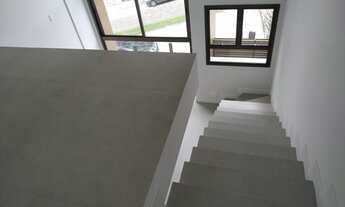 Imagem 4: Loft duplex para venda possui 51 metros quadrados com 1 quarto em Carvoeira - Florianópoli