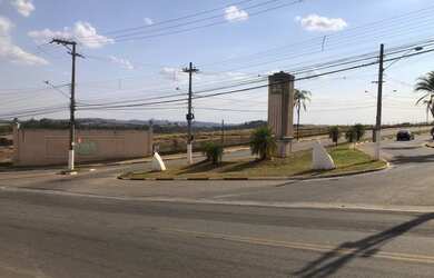 Imagem 7: Casa 3 dormitórios 3 banheiros, 2 vagas, piscina e varanda gourmet em Nova Cerejeira - Ati