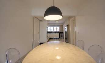 Imagem 7: Apartamento mobiliado de 335 metros quadrados com 4 suítes, condomínio com lazer completo