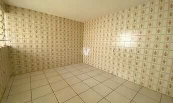 Imagem 4: Apartamento de dois dormitórios e vaga de garagem