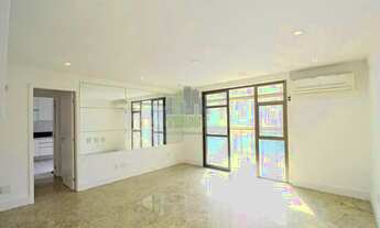 Imagem 2: Cobertura para Venda em Rio de Janeiro, Freguesia (Jacarepaguá), 2 dormitórios, 1 suíte, 2