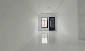 Imagem 2: Casa em condomínio com 70 metros privativos e 125 metros total com 3 quartos sendo 1 suíte