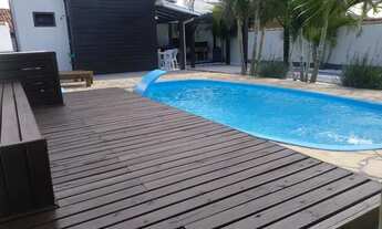 Imagem: Casa com piscina na praia do sonho