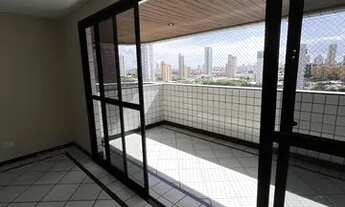 Imagem 2: Apartamento para aluguel possui 220 metros quadrados com 4 quartos em Lagoa Nova - Natal