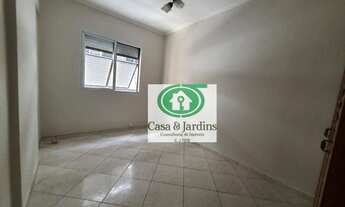 Imagem 4: ALUGA - Apto 3 dormitórios (suíte) + Dep. Empregada , garagem p/ 2 carros, à duas quadras